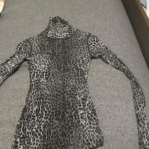 Top light bit see through blk leooard print